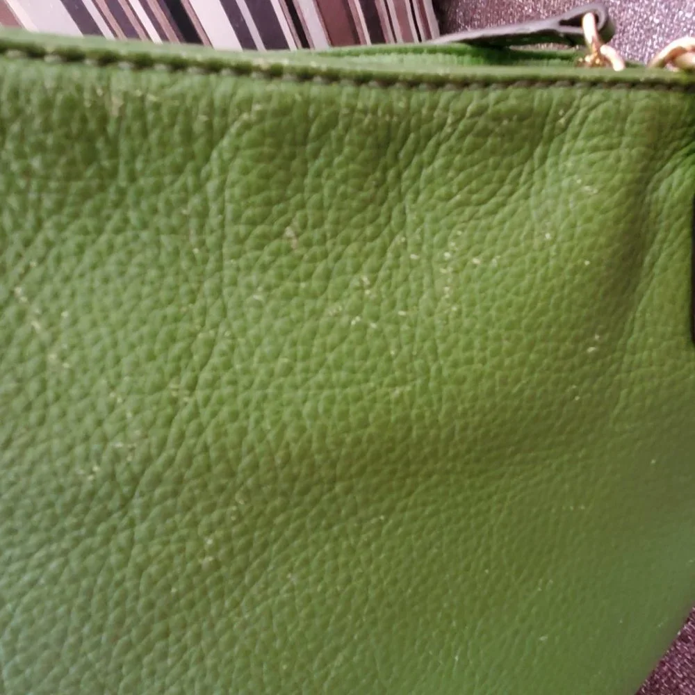 Michael Kors Tote, Green Leather - Picture 8 of 11